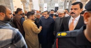 رئيس تحالف العزم المهندس مثنّى السامرائي يؤدي صلاة الجمعة في جامع النوري بالموصل وسط حضور جماهيري ويؤكد أهمية التلاحم المجتمعي وتعزيز الاستقرار