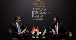 رئيس إقليم كردستان نيجيرفان بارزاني يلتقي أحمد الشرع في أنطاليا لبحث تعزيز التعاون الإقليمي